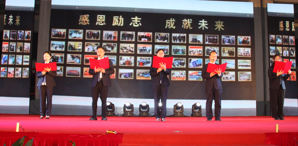 4、詩朗誦.jpg 4、詩朗誦.jpg